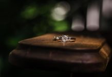 L’art de lui passer la bague au doigt